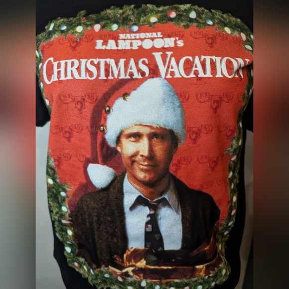NWOT National Lampoon's Christmas Vacation Wreath Graphic Tee. Unisex S - Picture 3 of 8